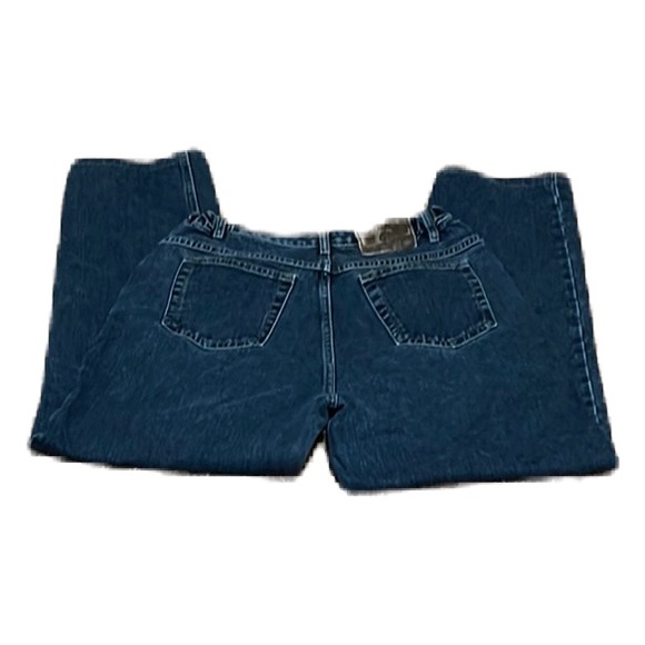 Women’s ST. JOHN BAY, Relaxed Fit, Straight Leg, Authentic Jeans, Size 12 - Picture 2 of 7